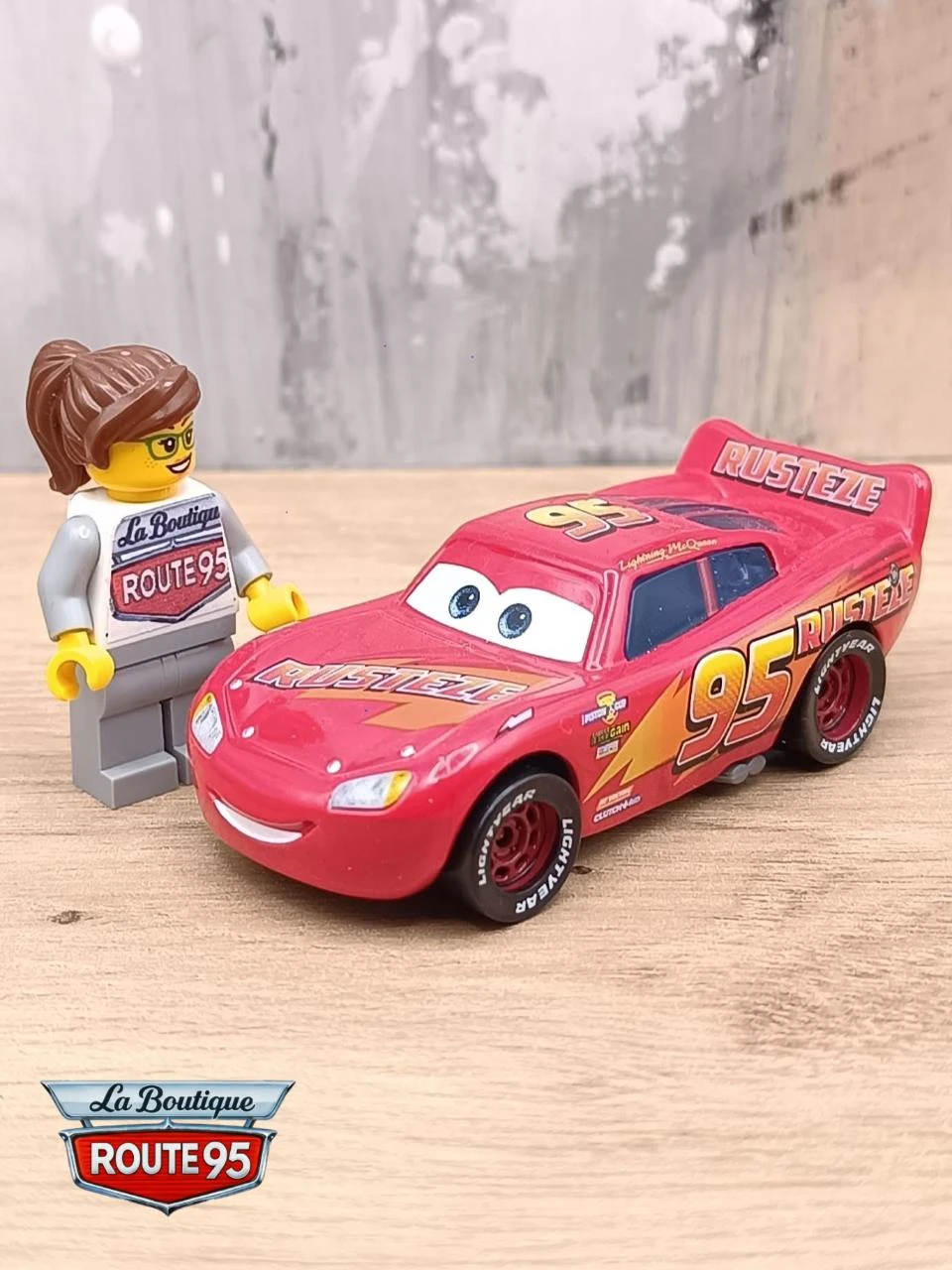 Voiture Cars Flash McQueen - Jouet neuf (CkS01)